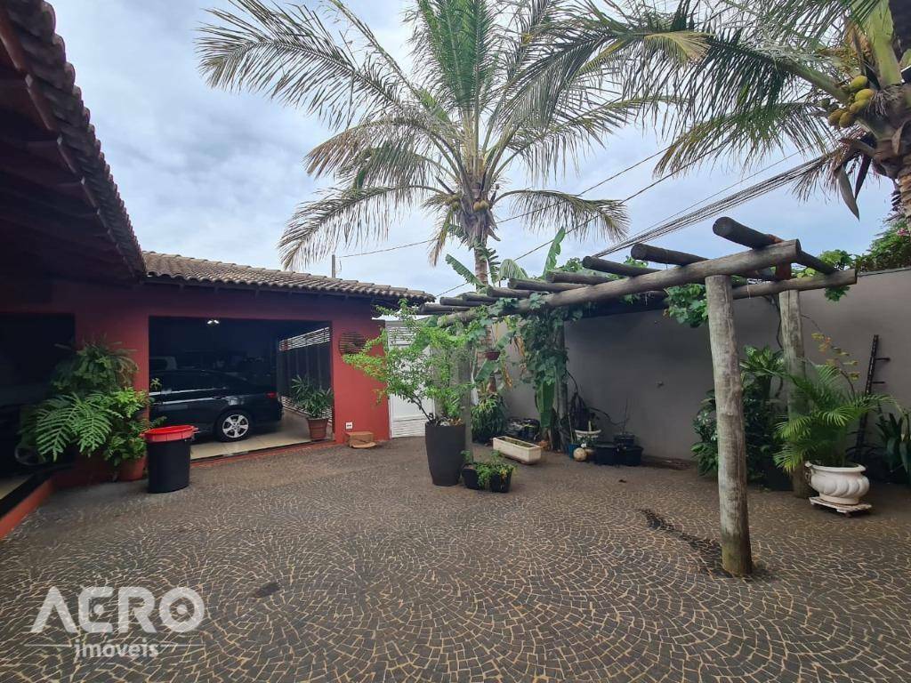 Casa de Condomínio à venda com 3 quartos, 205m² - Foto 35