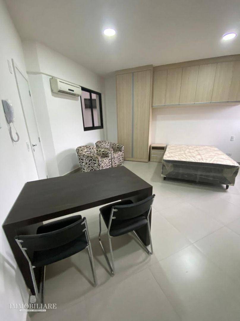 Apartamento à venda com 1 quarto, 18m² - Foto 8