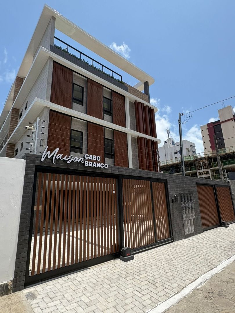 Cobertura à venda com 3 quartos, 137m² - Foto 1