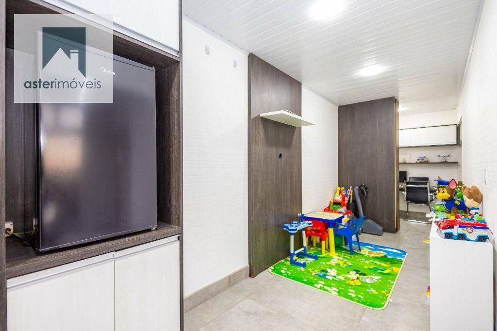 Sobrado à venda com 3 quartos, 205m² - Foto 36