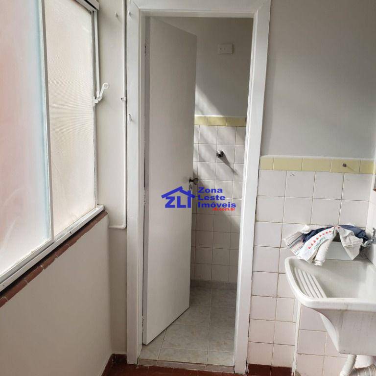 Apartamento à venda com 2 quartos, 73m² - Foto 2