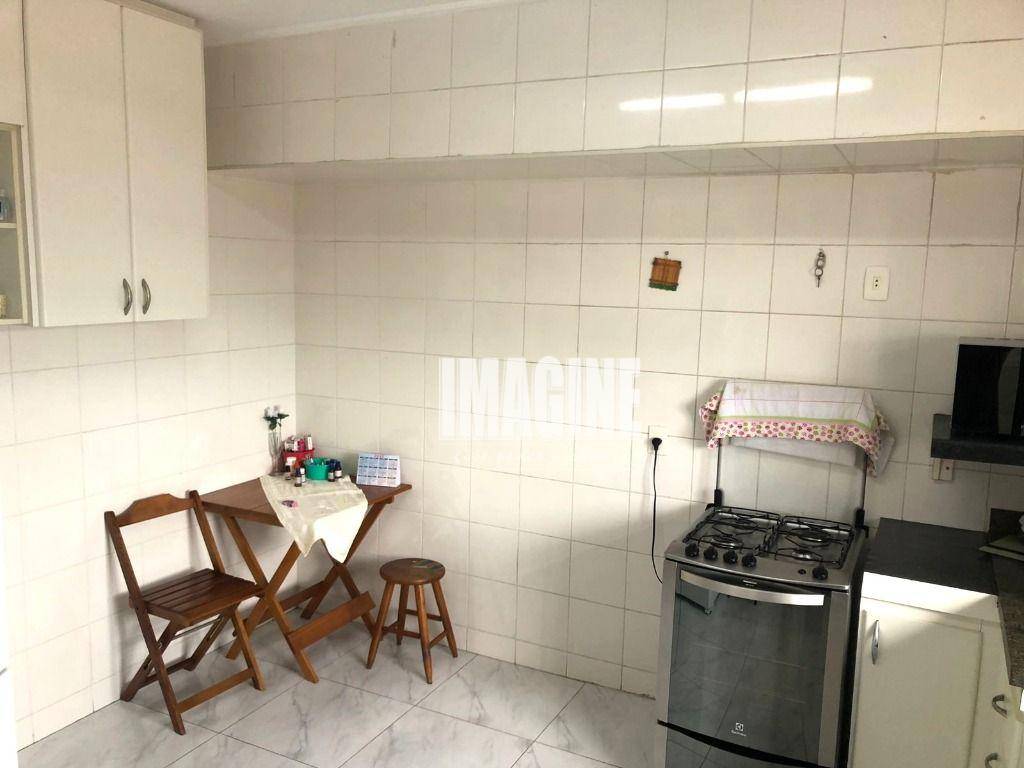 Apartamento à venda com 4 quartos, 160m² - Foto 8