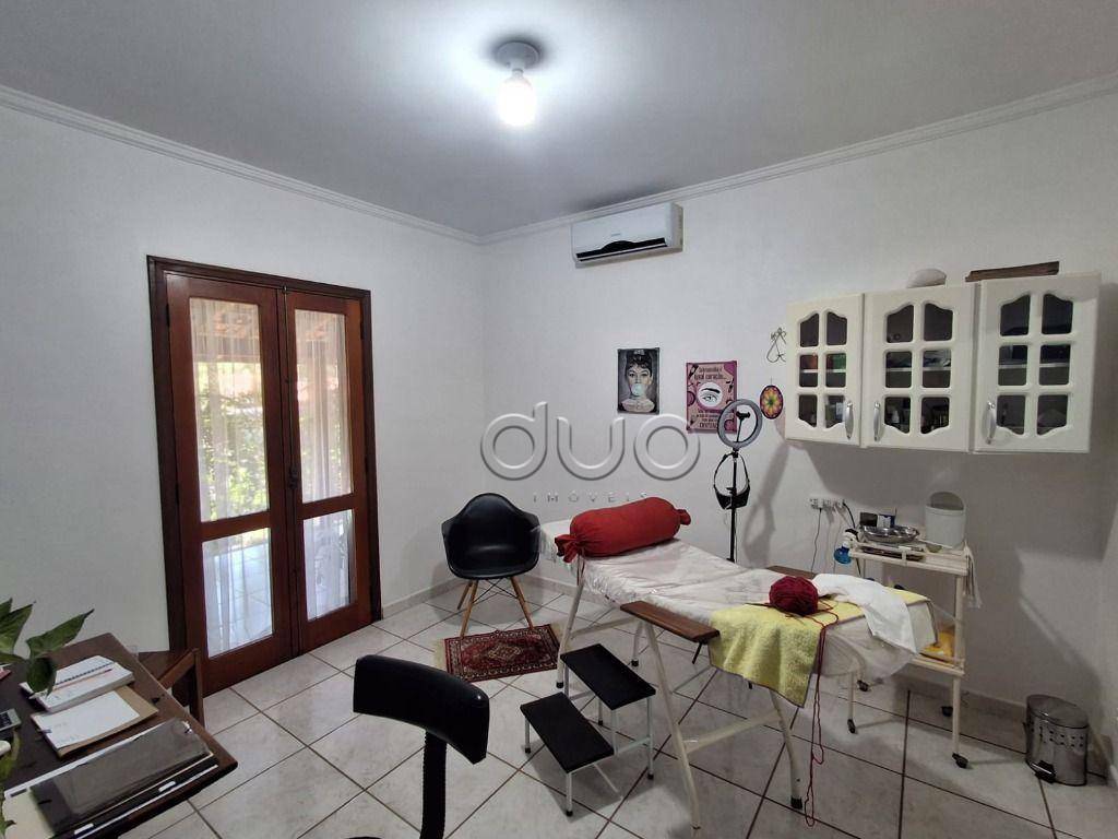 Casa à venda com 3 quartos, 300m² - Foto 17