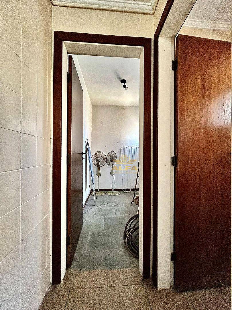 Apartamento à venda com 3 quartos, 131m² - Foto 21