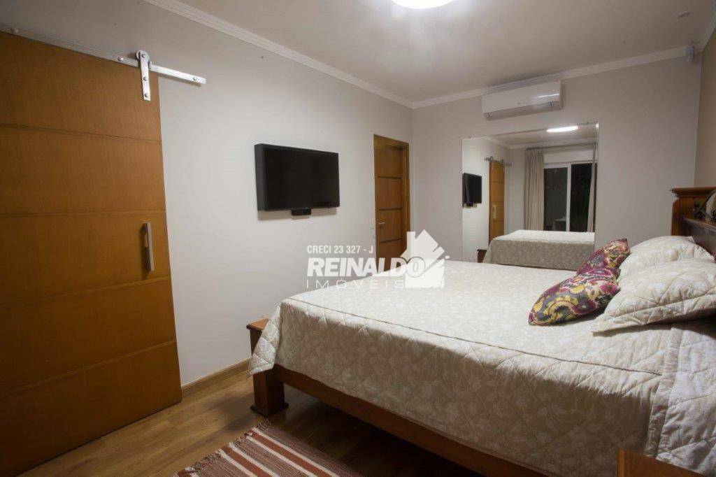 Casa de Condomínio à venda com 5 quartos, 500m² - Foto 10