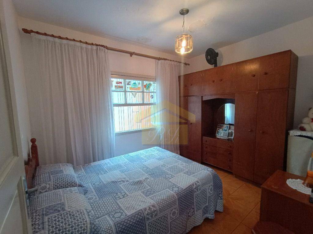 Casa à venda com 3 quartos, 250m² - Foto 5