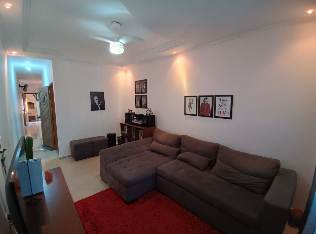 Sobrado à venda com 3 quartos, 124m² - Foto 1