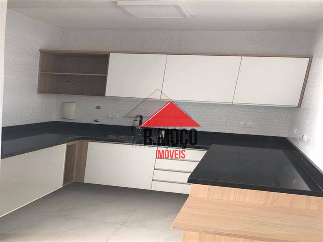 Apartamento à venda com 3 quartos, 209m² - Foto 7