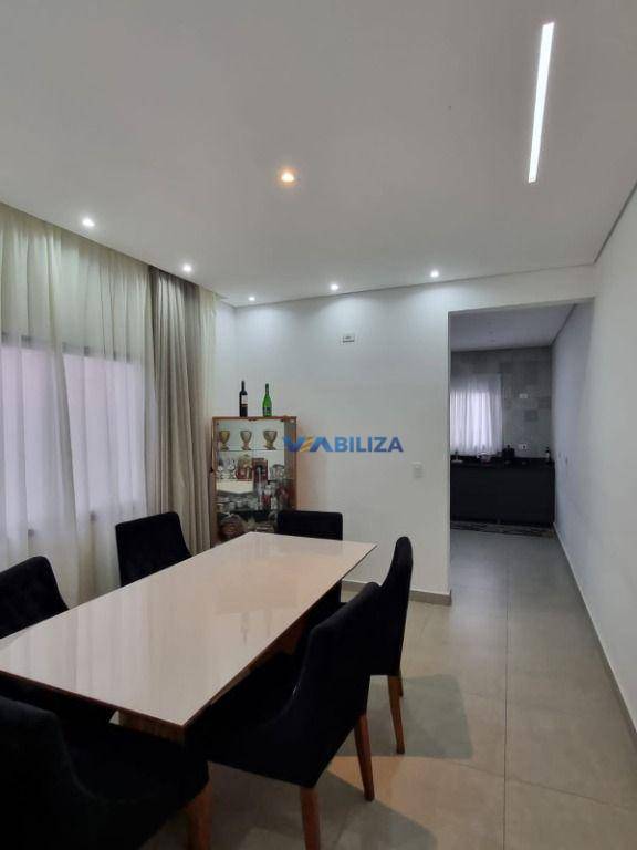 Sobrado à venda com 3 quartos, 220m² - Foto 35