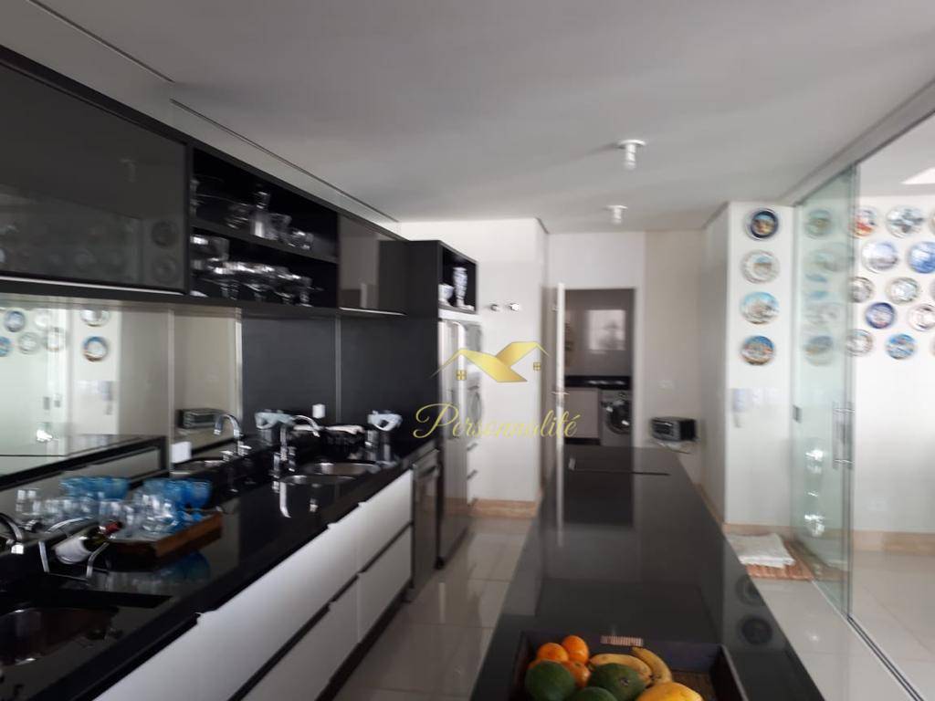 Apartamento à venda com 3 quartos, 245m² - Foto 5