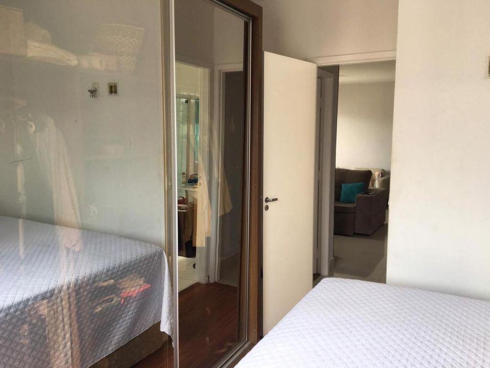 Apartamento à venda com 2 quartos, 80m² - Foto 9