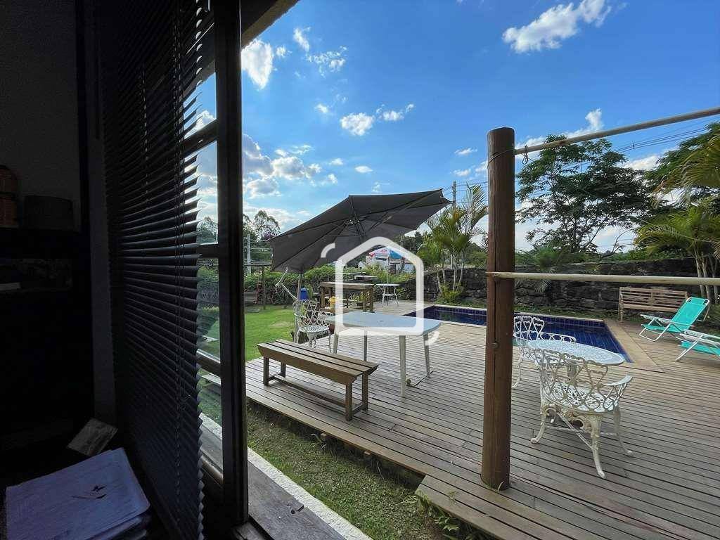 Casa de Condomínio à venda com 4 quartos, 220m² - Foto 34