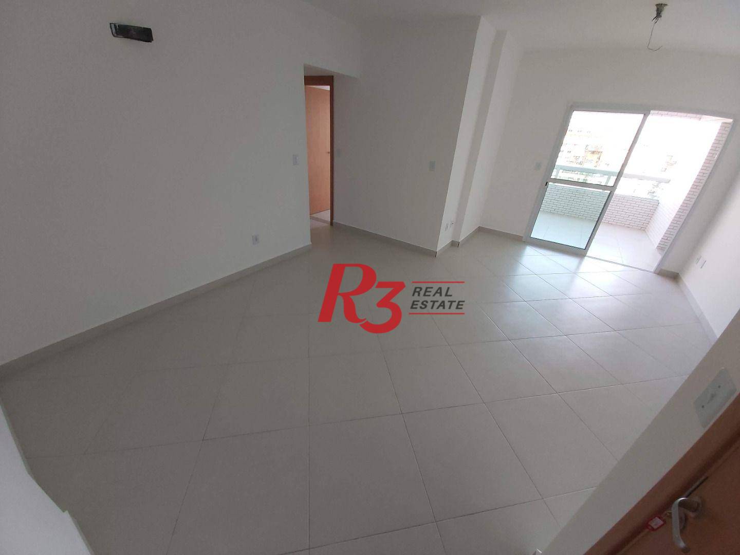 Apartamento à venda com 3 quartos, 121m² - Foto 1