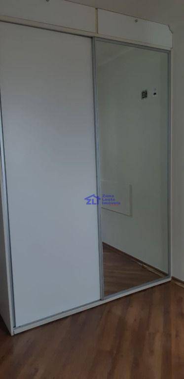 Apartamento para alugar com 2 quartos, 67m² - Foto 10
