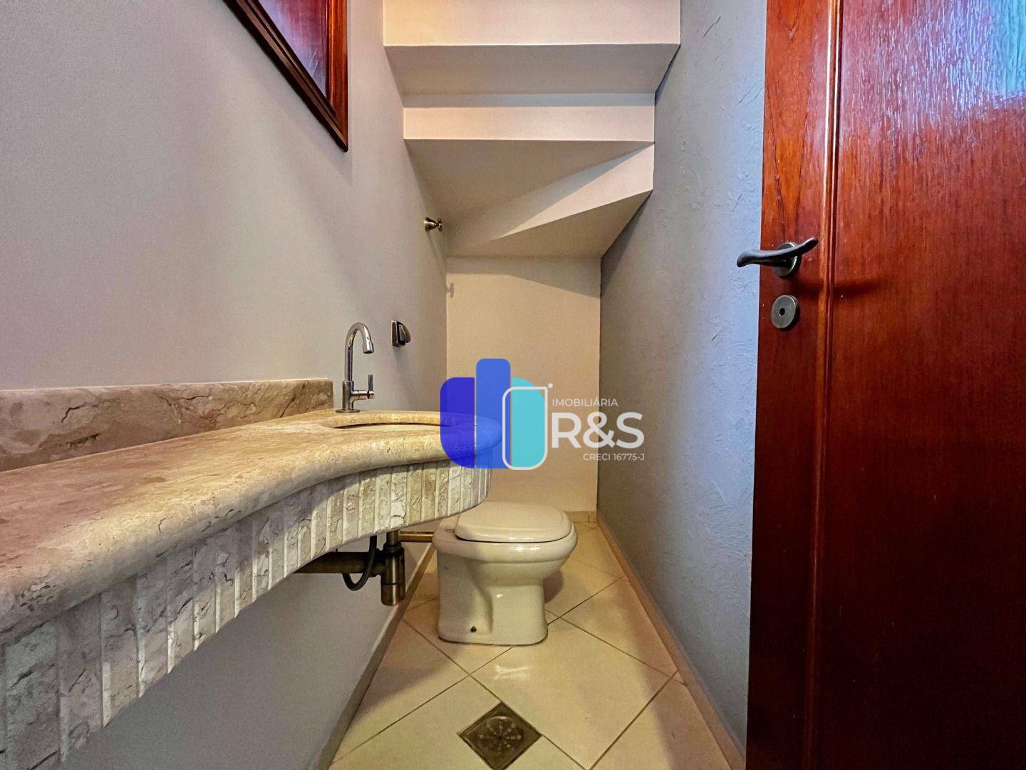 Casa de Condomínio para alugar com 3 quartos, 211m² - Foto 11