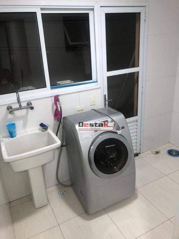 Sobrado à venda com 3 quartos, 193m² - Foto 10