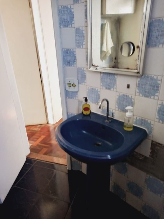 Apartamento à venda com 3 quartos, 74m² - Foto 11