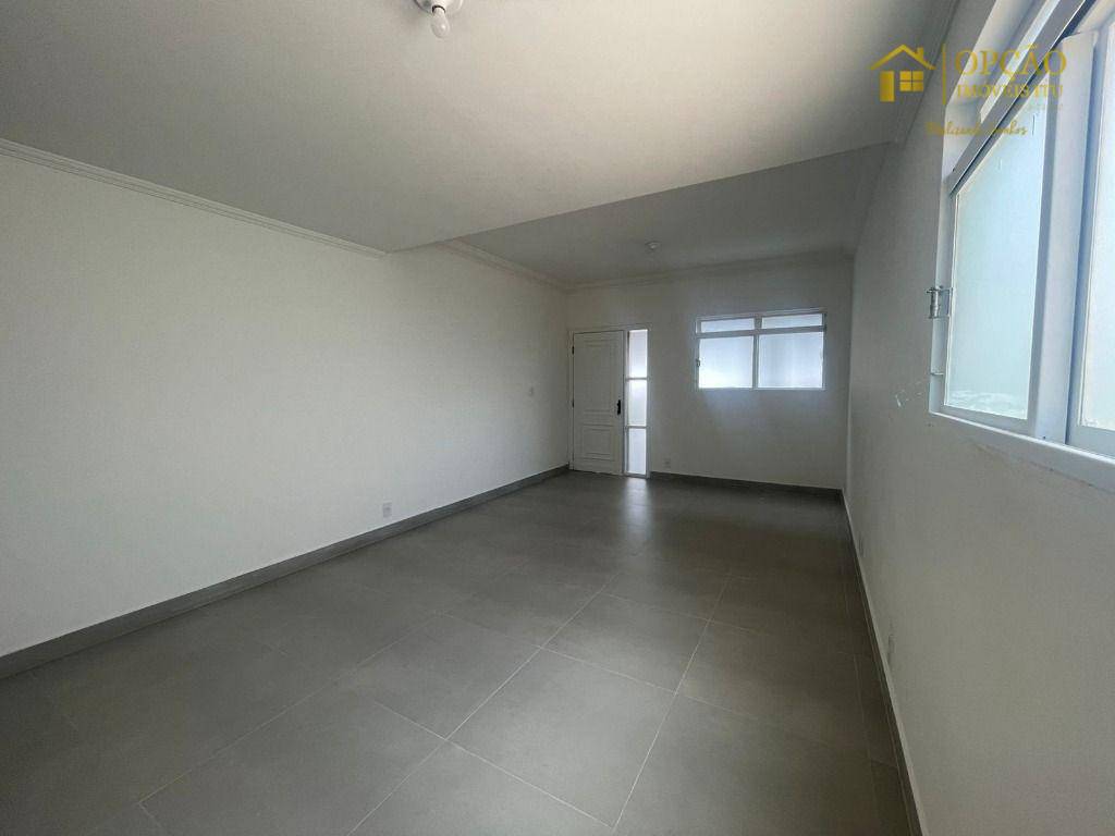 Casa de Condomínio à venda com 3 quartos, 120m² - Foto 1