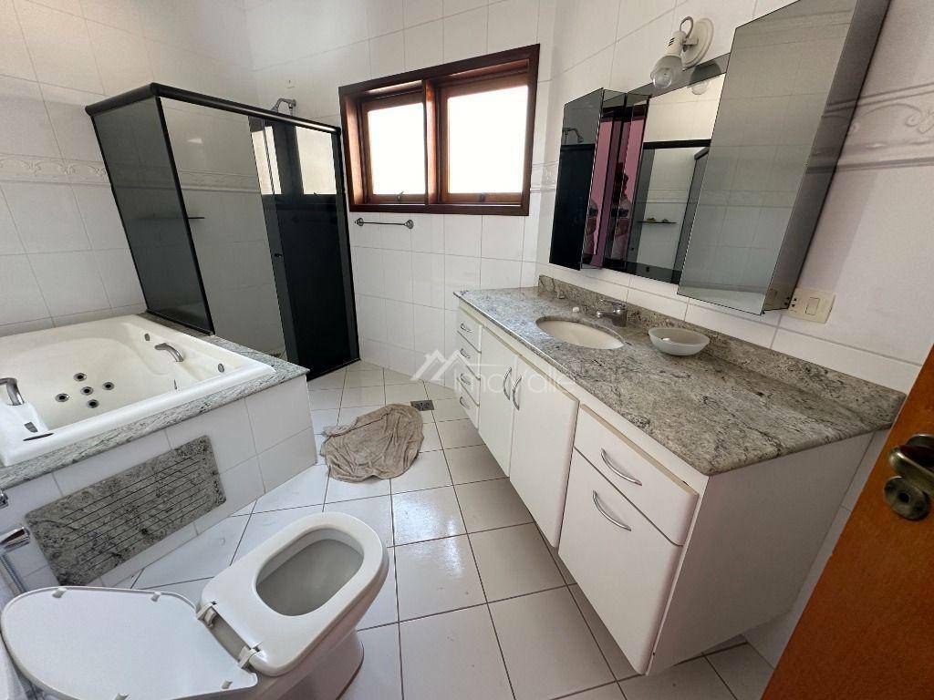 Casa de Condomínio à venda com 4 quartos, 292m² - Foto 16