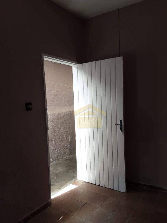 Sobrado à venda com 3 quartos, 186m² - Foto 18