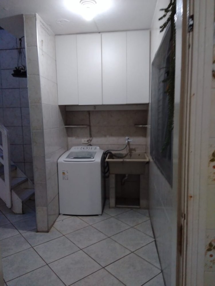 Casa à venda com 2 quartos, 120m² - Foto 17