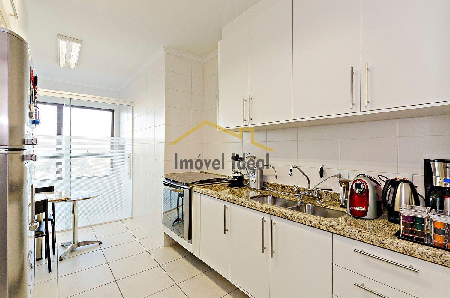 Apartamento à venda com 3 quartos, 150m² - Foto 7