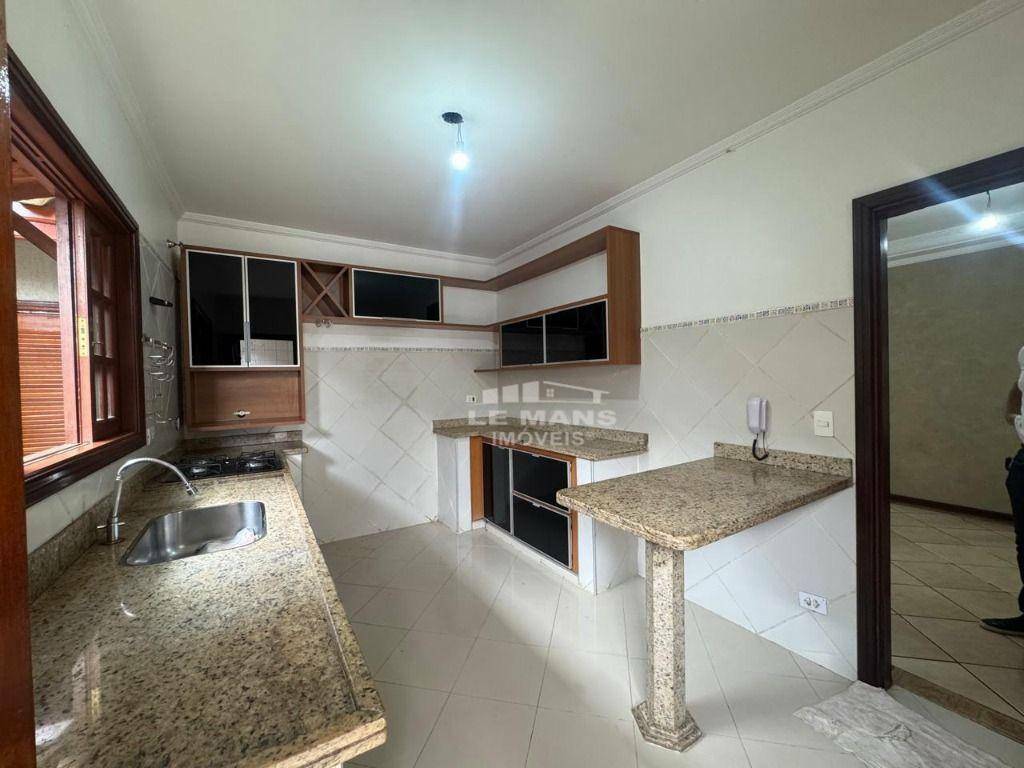 Casa, 3 quartos, 144 m² - Foto 6