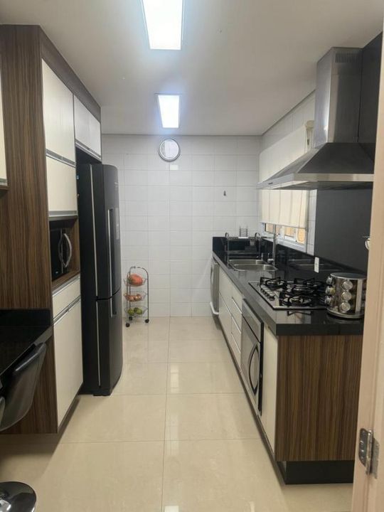 Apartamento à venda com 3 quartos, 158m² - Foto 16