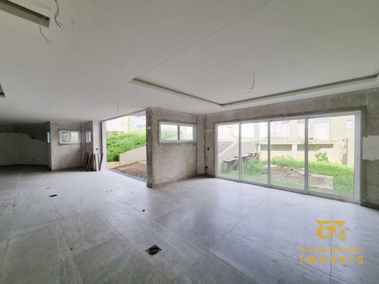 Casa à venda com 4 quartos, 371m² - Foto 18