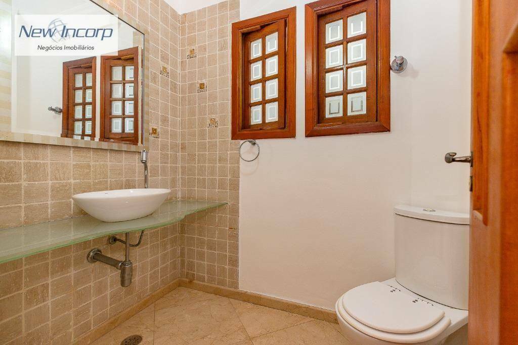 Sobrado à venda com 4 quartos, 220m² - Foto 32