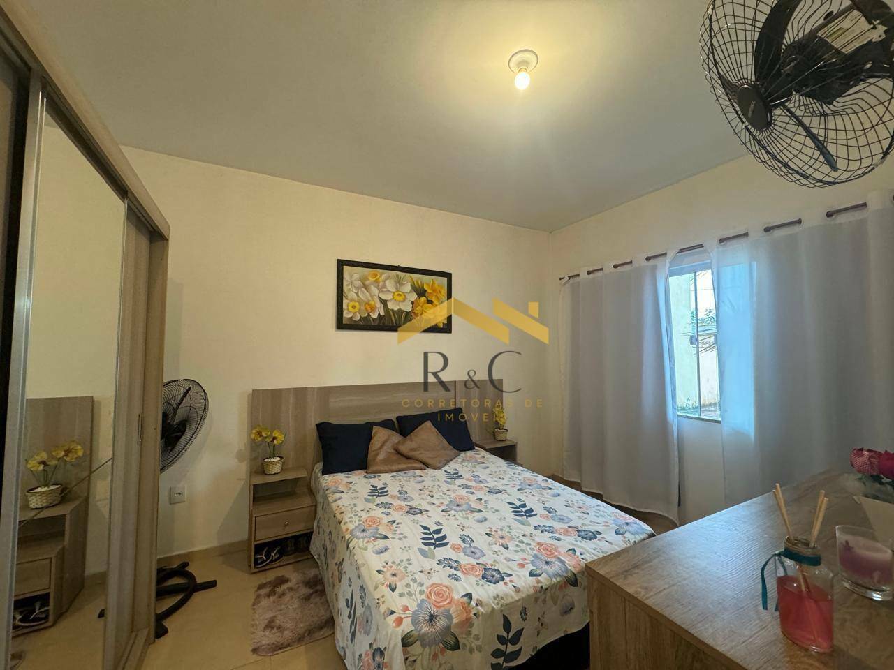 Apartamento à venda com 2 quartos, 60m² - Foto 11