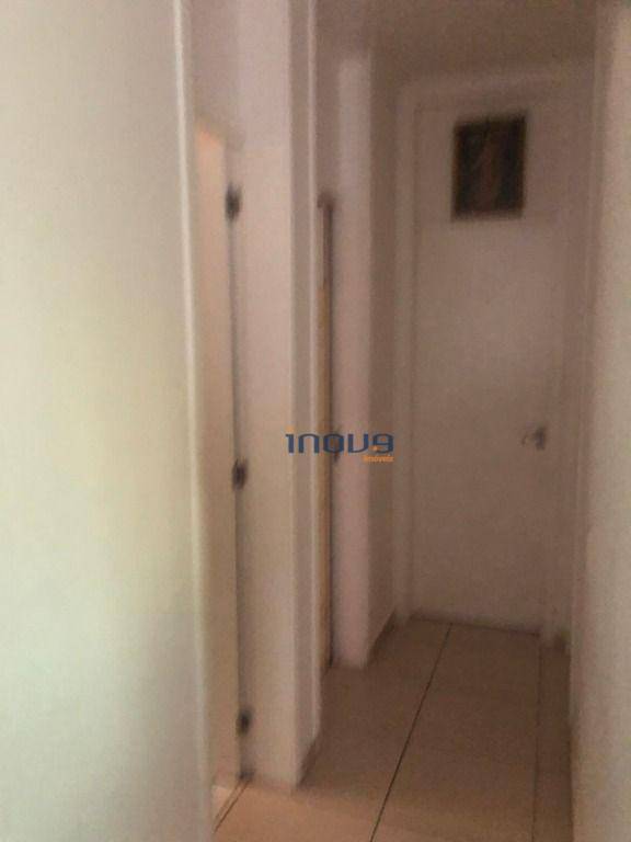 Apartamento à venda com 3 quartos, 65m² - Foto 12