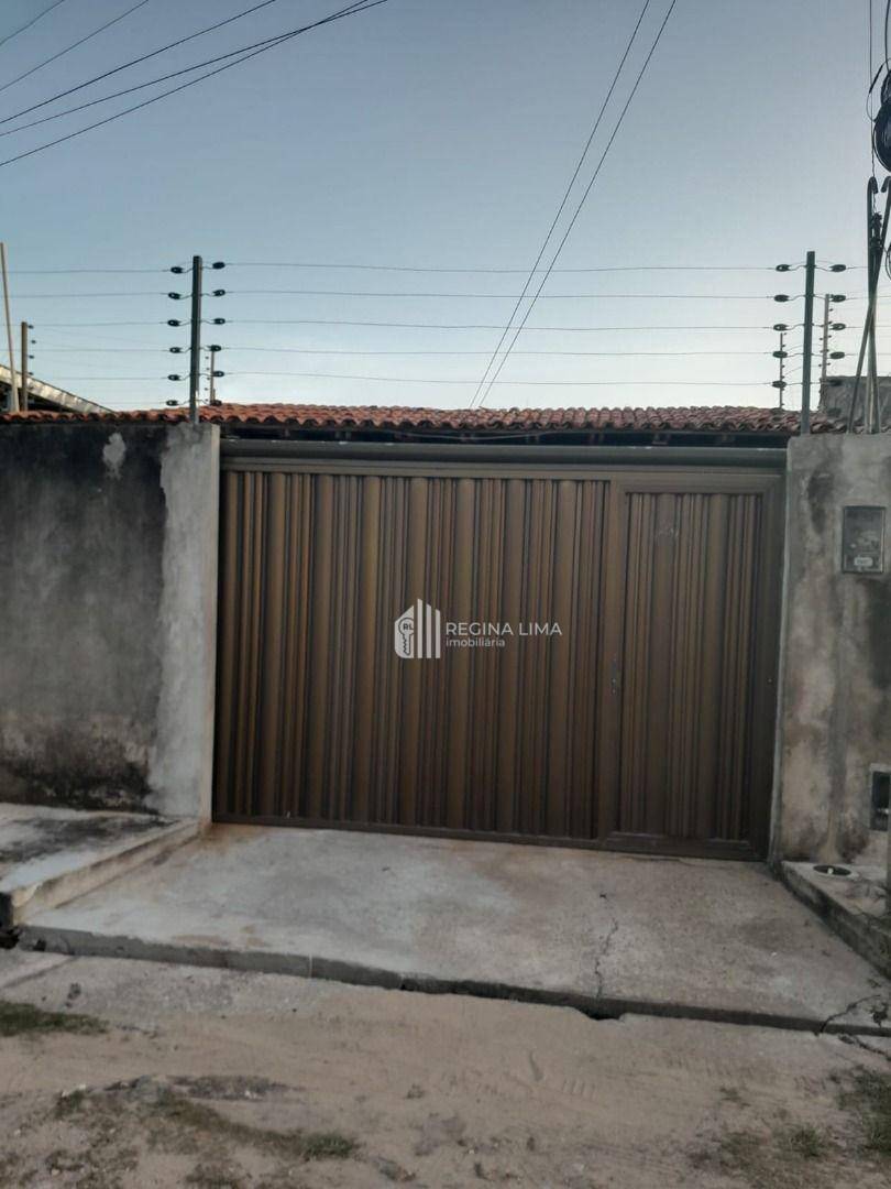 Casa à venda com 3 quartos, 200M2 - Foto 3