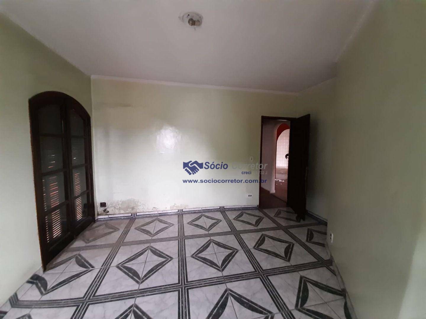 Sobrado à venda com 4 quartos, 335m² - Foto 37