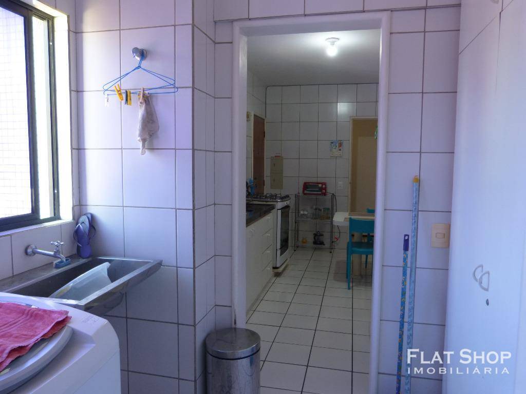 Apartamento à venda com 3 quartos, 135m² - Foto 34