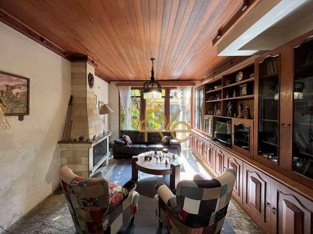 Casa de Condomínio à venda com 4 quartos, 394m² - Foto 7