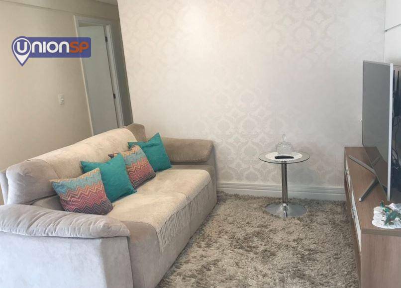 Apartamento à venda com 2 quartos, 70m² - Foto 1