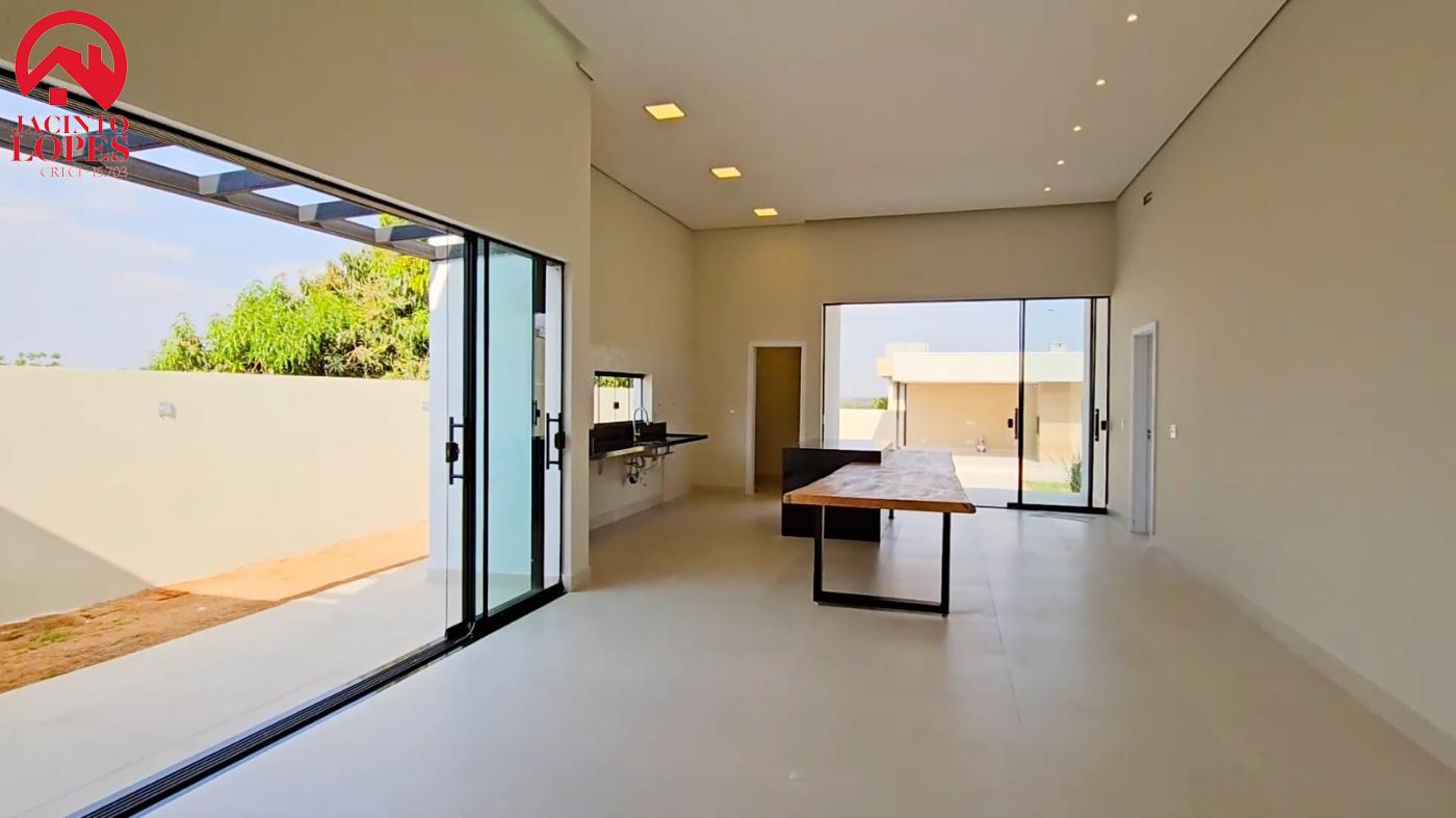 Casa à venda com 3 quartos, 215m² - Foto 11