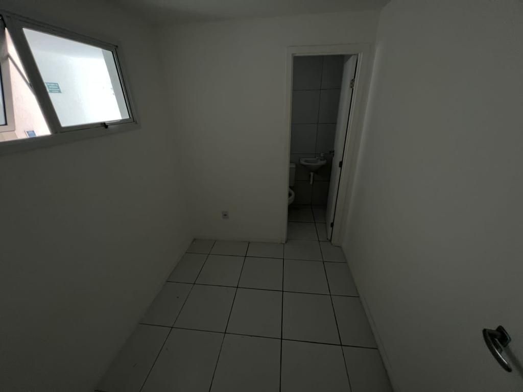 Apartamento à venda com 3 quartos, 111m² - Foto 11