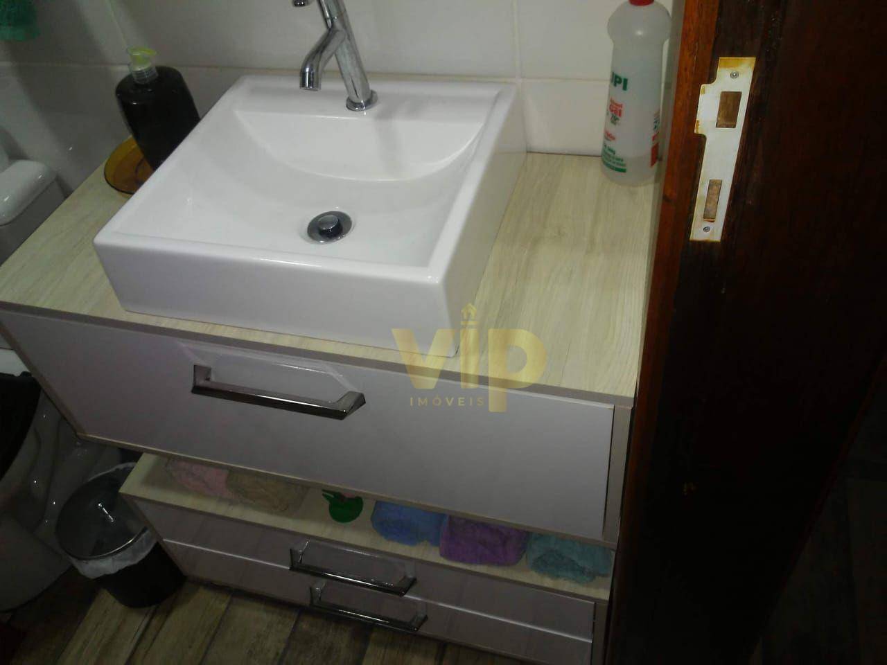 Apartamento à venda com 2 quartos, 72m² - Foto 10