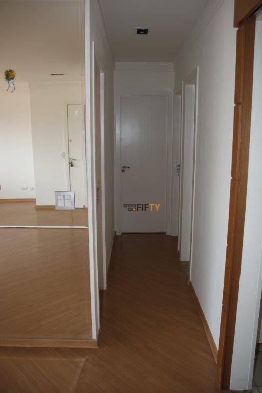 Apartamento à venda com 3 quartos, 83m² - Foto 6