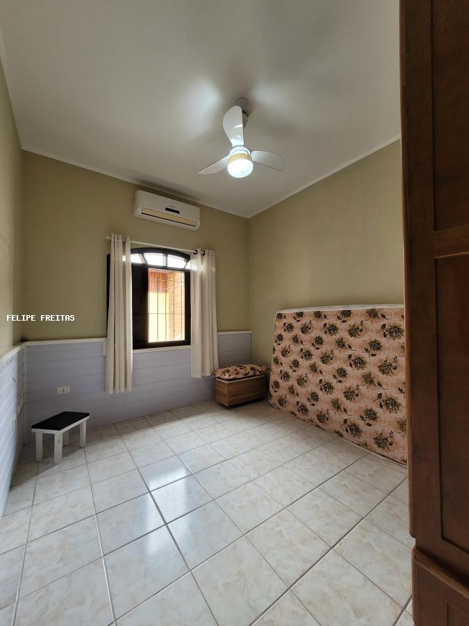 Casa à venda com 2 quartos, 164m² - Foto 23