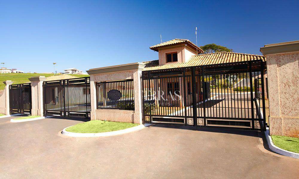 Loteamento e Condomínio, 800 m² - Foto 1