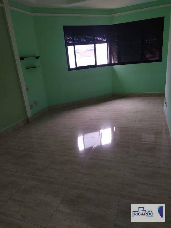 Apartamento à venda com 3 quartos, 210m² - Foto 5