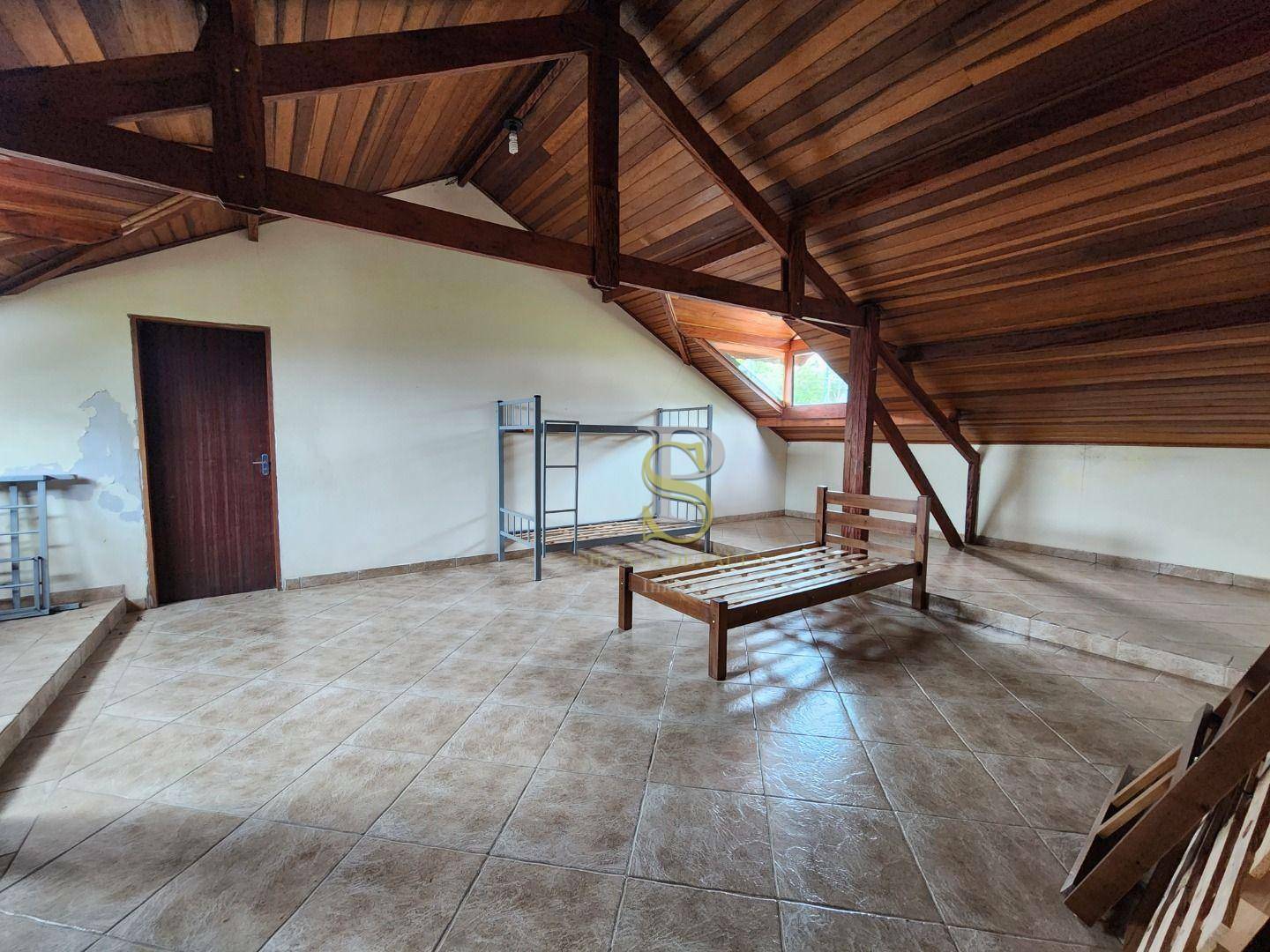 Chácara à venda com 3 quartos, 334m² - Foto 12