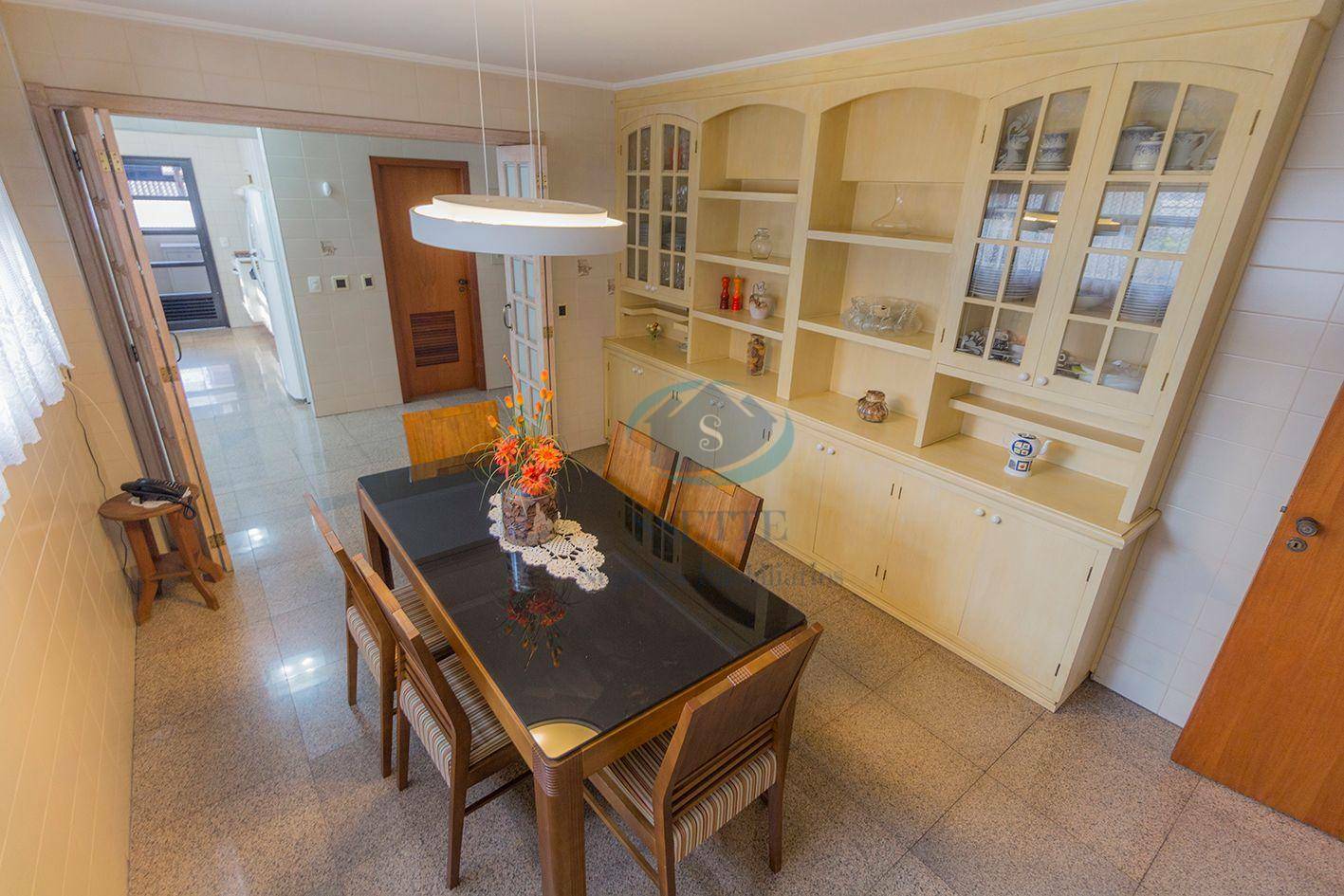 Apartamento à venda com 4 quartos, 380m² - Foto 2