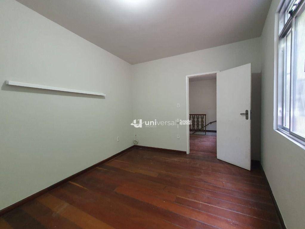 Casa de Condomínio à venda e aluguel com 4 quartos, 250m² - Foto 14