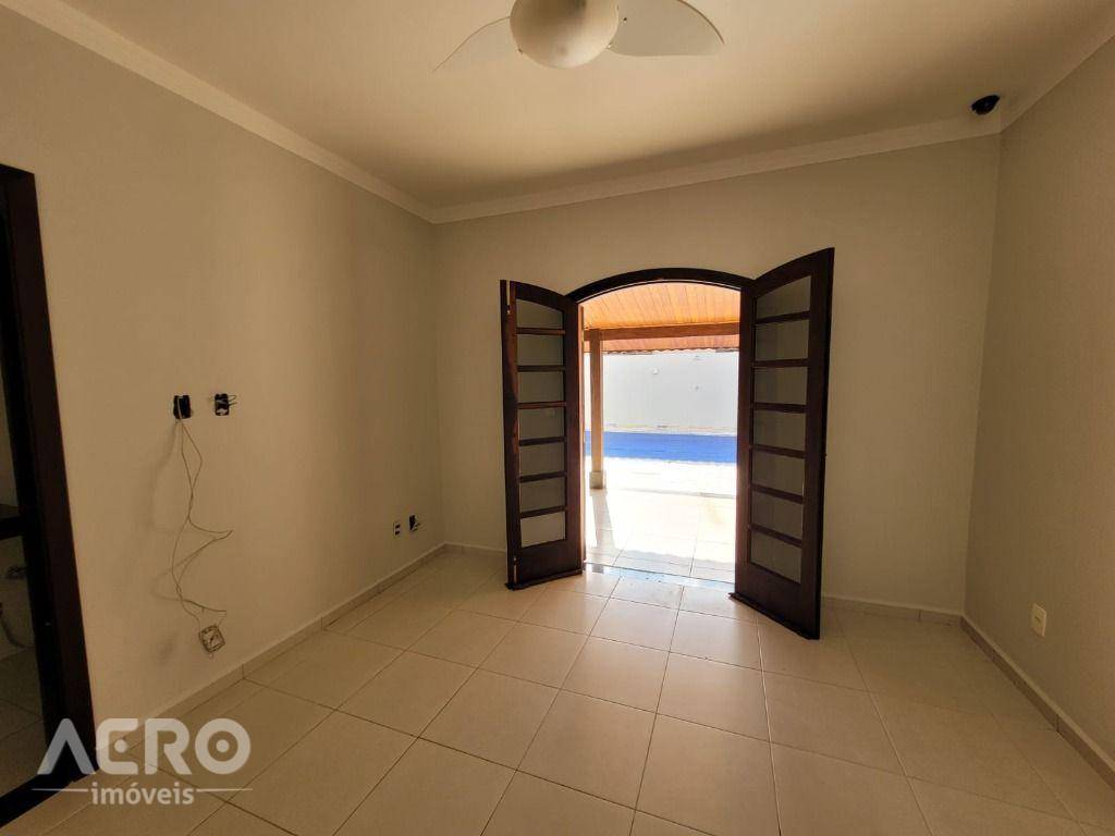 Casa à venda com 4 quartos, 414m² - Foto 18