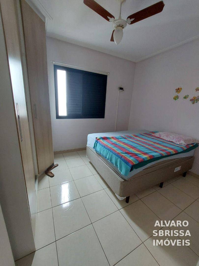 Apartamento à venda com 2 quartos, 70m² - Foto 7