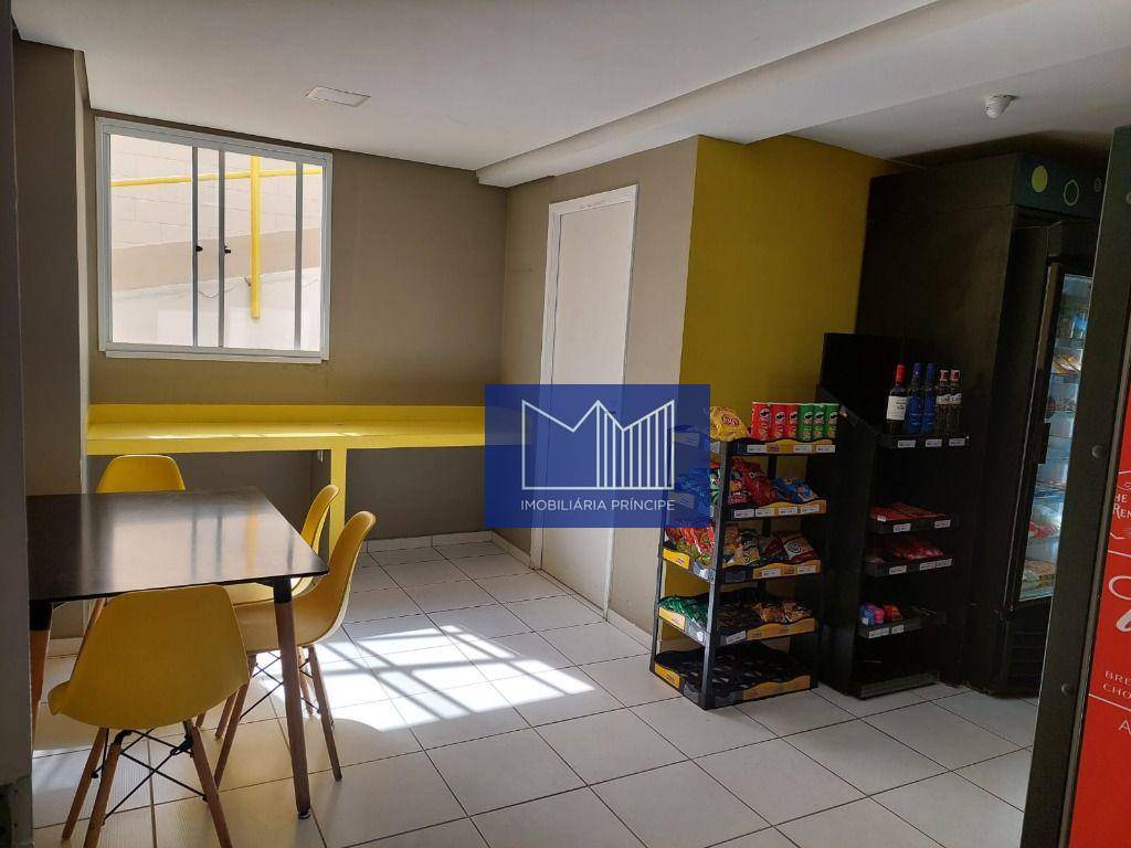 Apartamento à venda com 1 quarto, 32m² - Foto 2